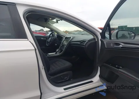 2016 Ford Fusion Se из США, поврежденный, VIN 3FA6P0H95GR354573